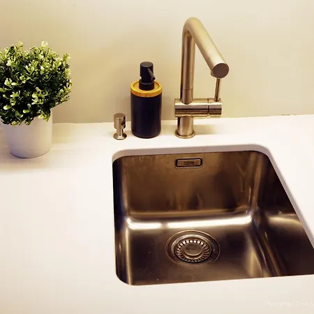 K&r Noblessner Sea Self Check-in * Tallin